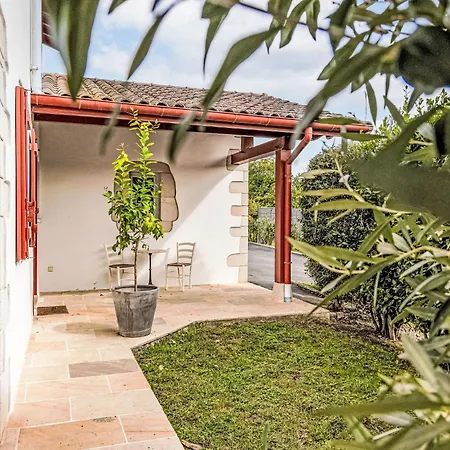 Olhako Bidea By Interhome بيت للعطل