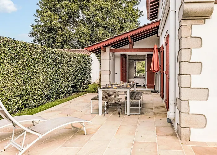 Olhako Bidea By Interhome بيت للعطل